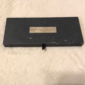 Anastasia Beverly Hills eyeshadow palette